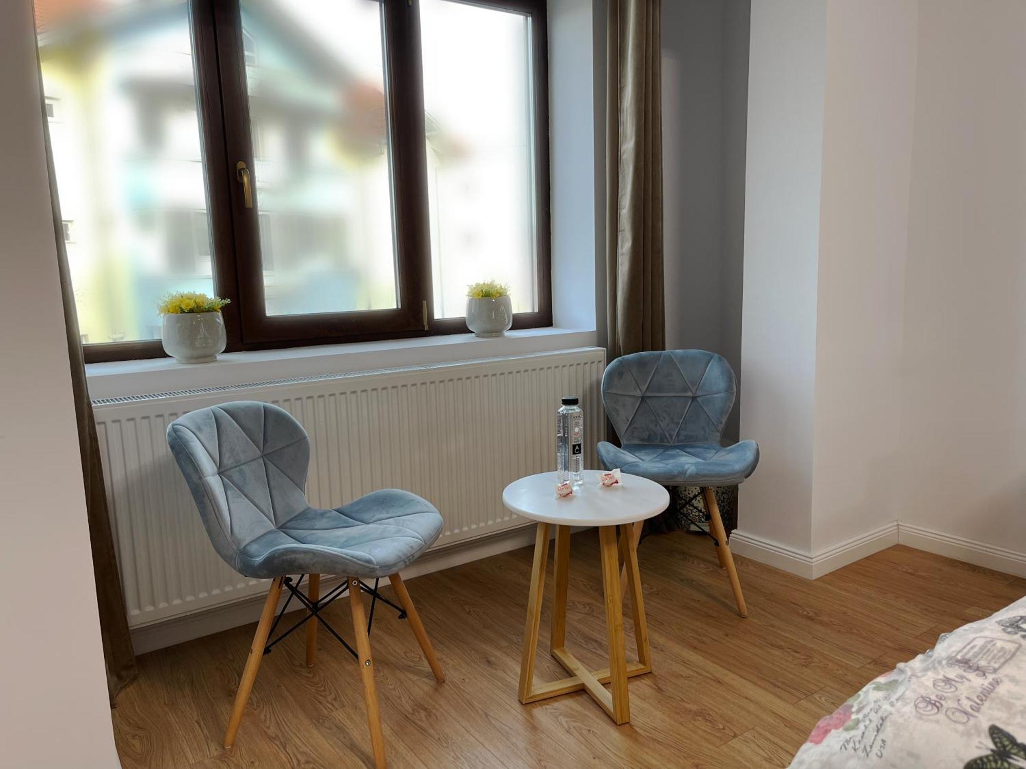 Central Residence Târgu Jiu Εξωτερικό φωτογραφία